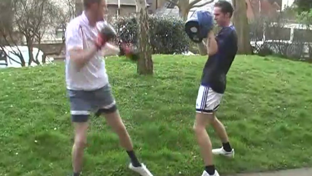 Classic LadsFeet - Dave And Lee Boxing In Trainers